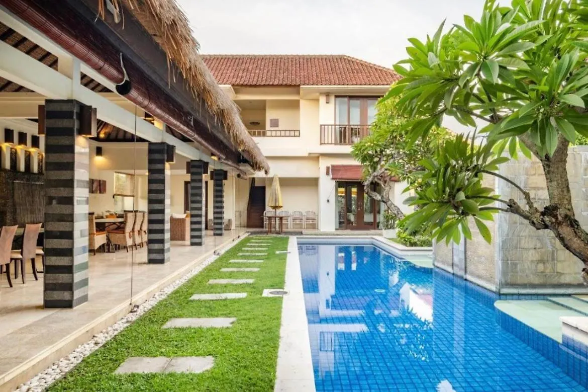 4 Bedroom Private Villa Umalas 2 Семиньяк